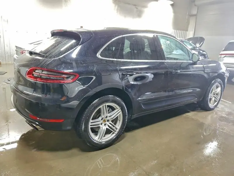 2015 PORSCHE MACAN S  