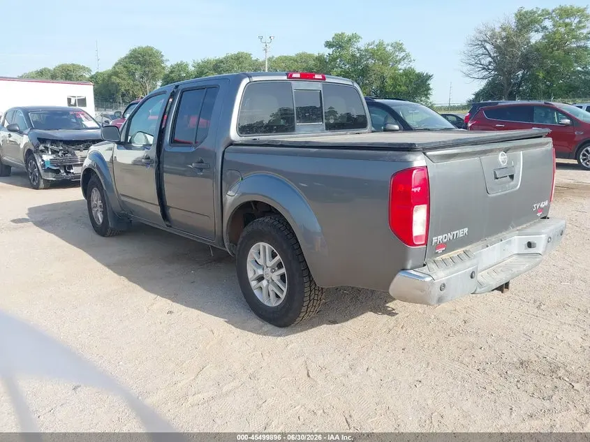 2016 NISSAN FRONTIER SV