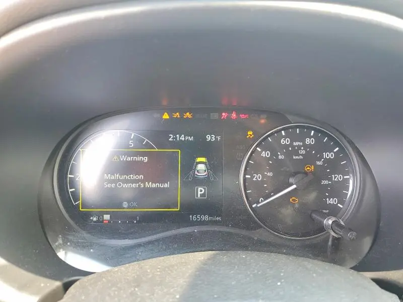 2023 NISSAN KICKS SV  