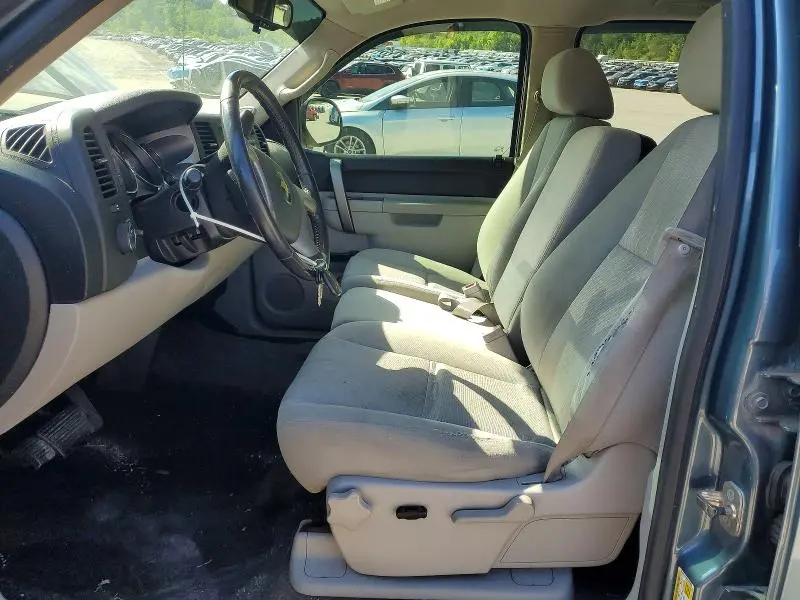 2011 CHEVROLET SILVERADO K1500 LT  