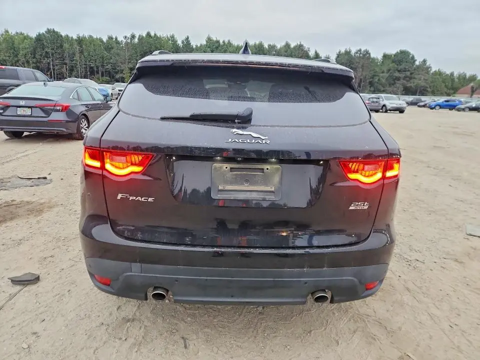 2019 JAGUAR F-PACE PREMIUM  