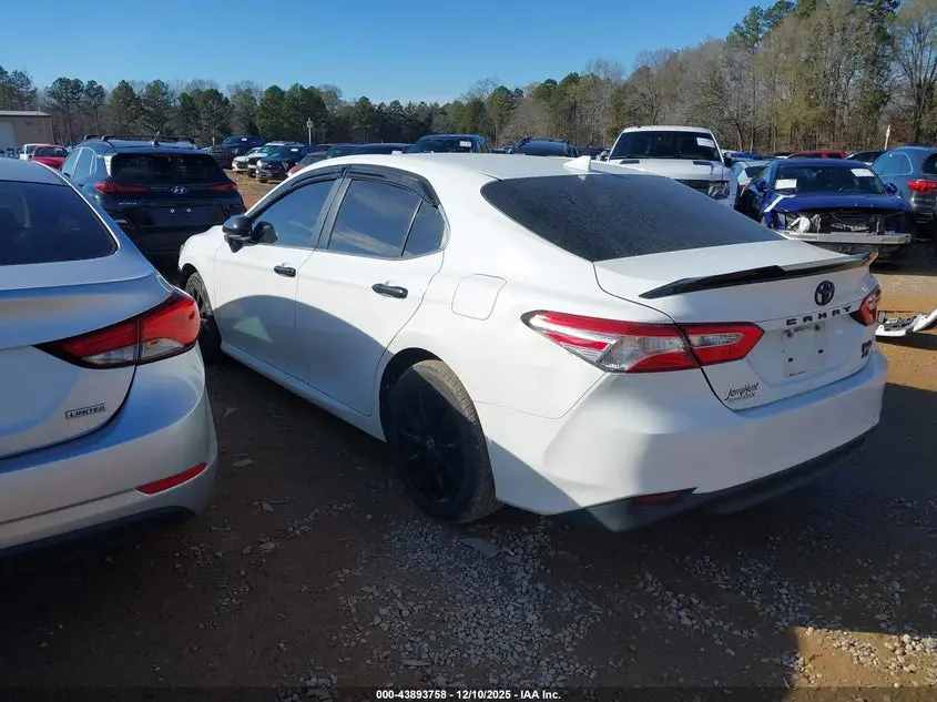 2020 TOYOTA CAMRY LE