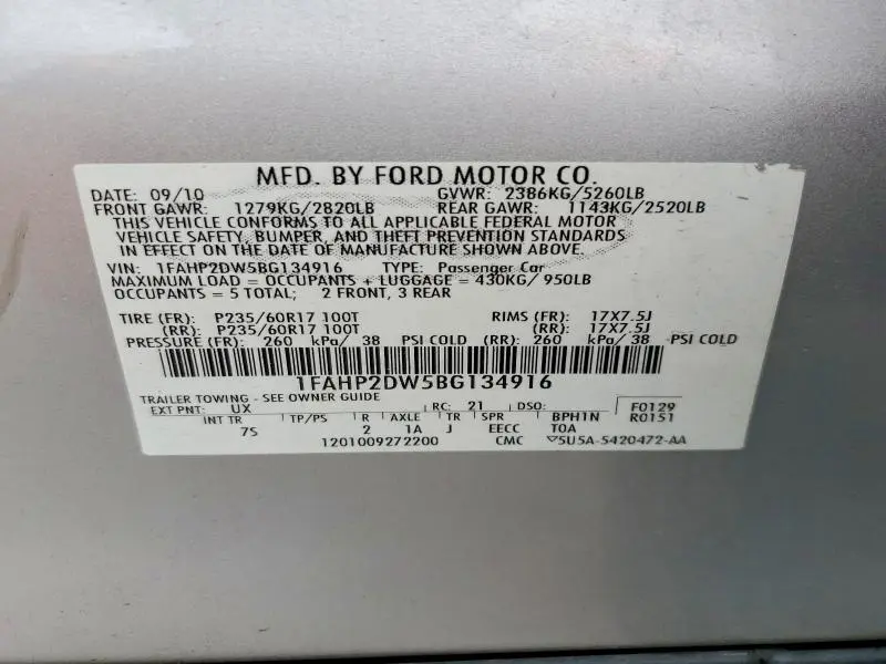 2011 FORD TAURUS SE  