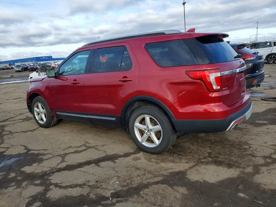 2017 FORD EXPLORER XLT  