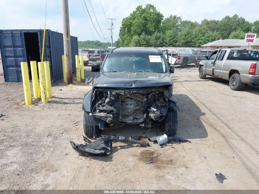 2011 DODGE NITRO HEAT