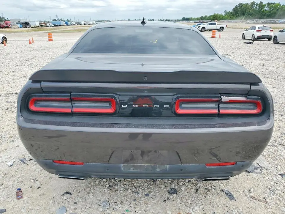 2018 DODGE CHALLENGER R  
