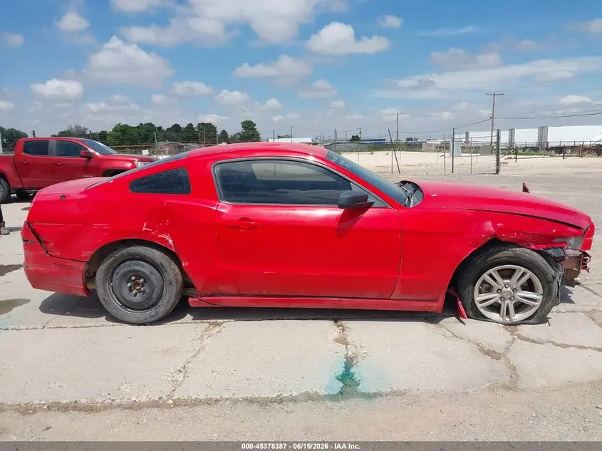 2014 FORD MUSTANG V6