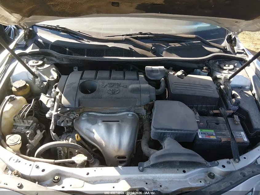 2011 TOYOTA CAMRY LE