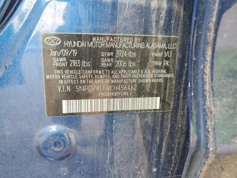 2019 HYUNDAI ELANTRA SE  