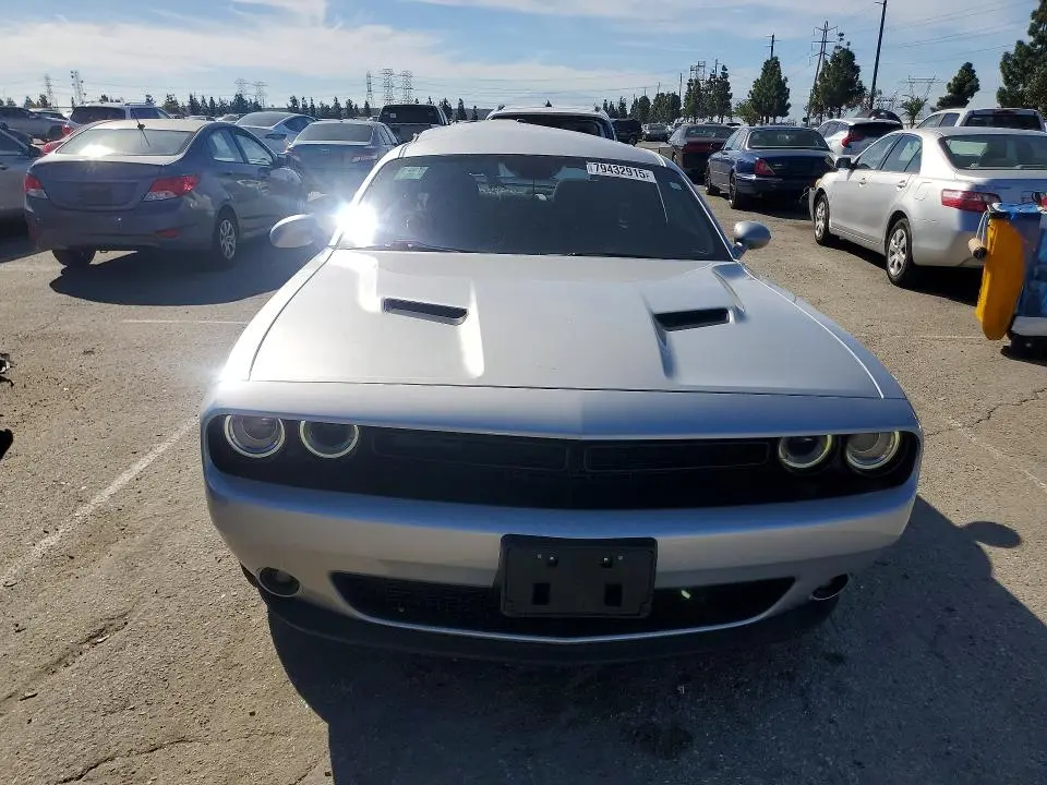 2021 DODGE CHALLENGER SXT  