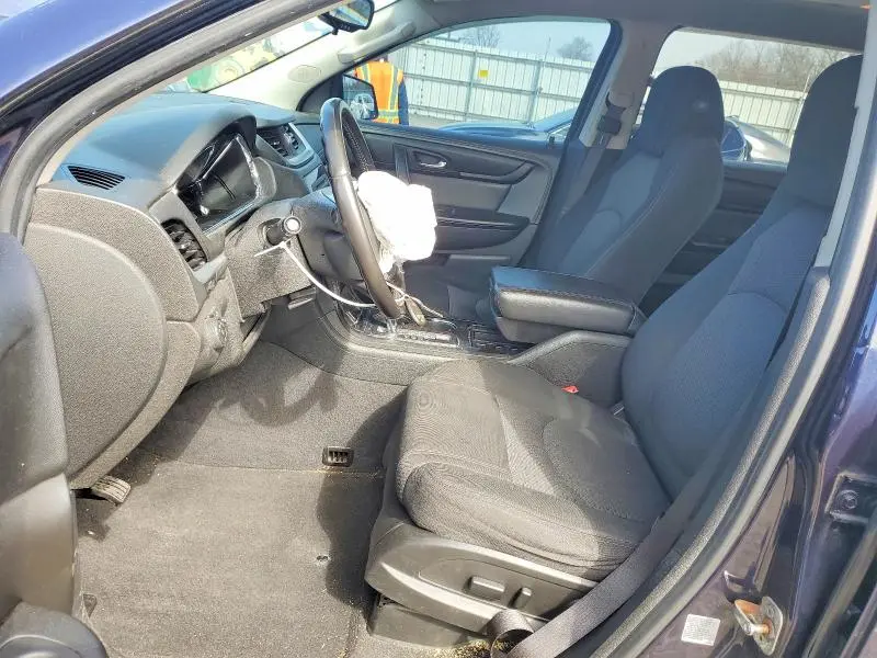 2016 CHEVROLET TRAVERSE LT  