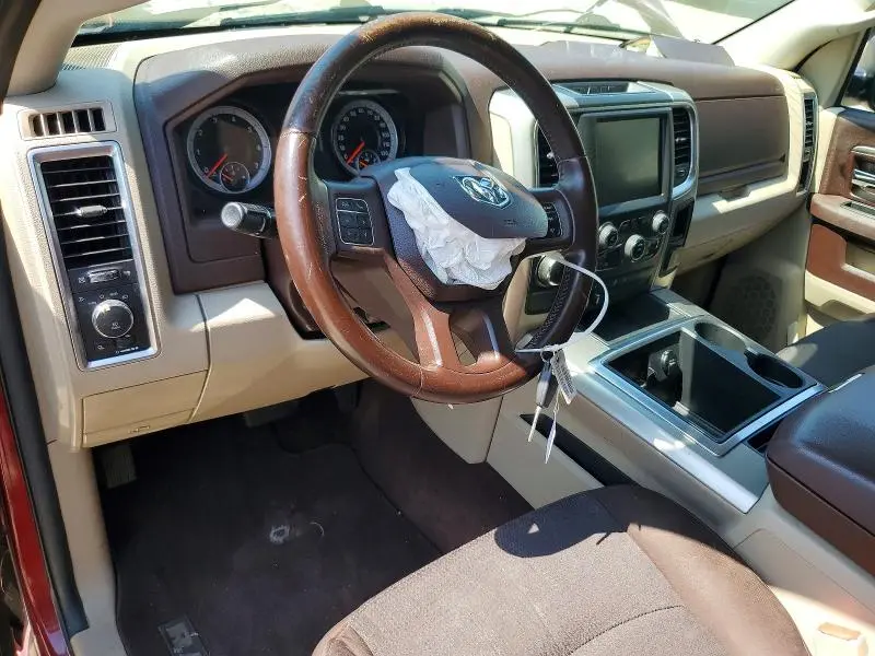 2014 RAM 1500 SLT  