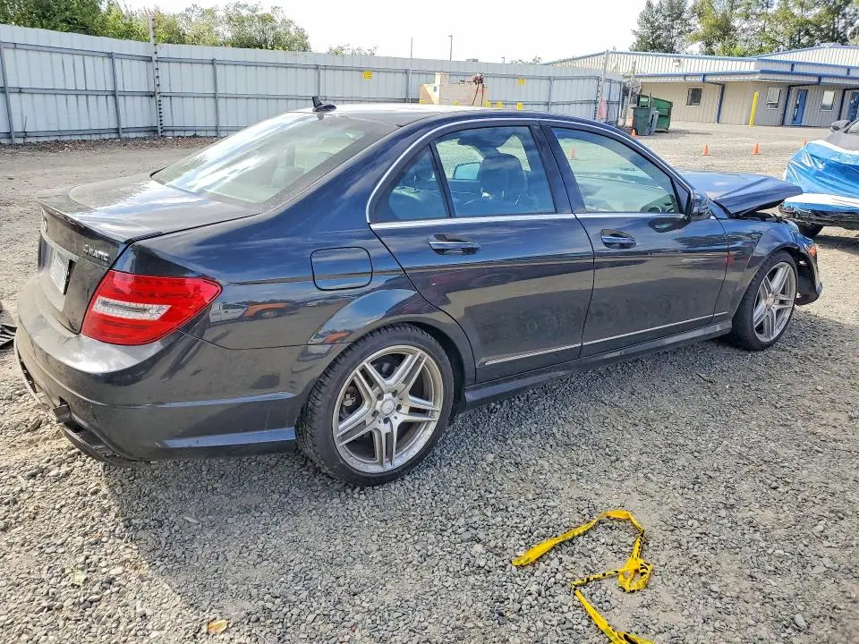 2013 MERCEDES-BENZ C 300 4MATIC  
