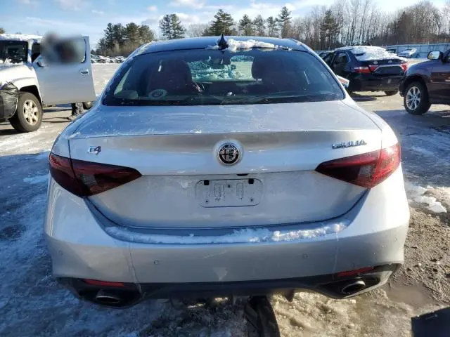 2018 ALFA ROMEO GIULIA TI Q4