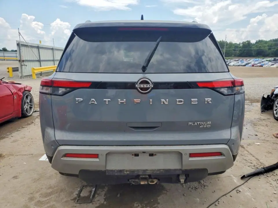 2023 NISSAN PATHFINDER PLATINUM  