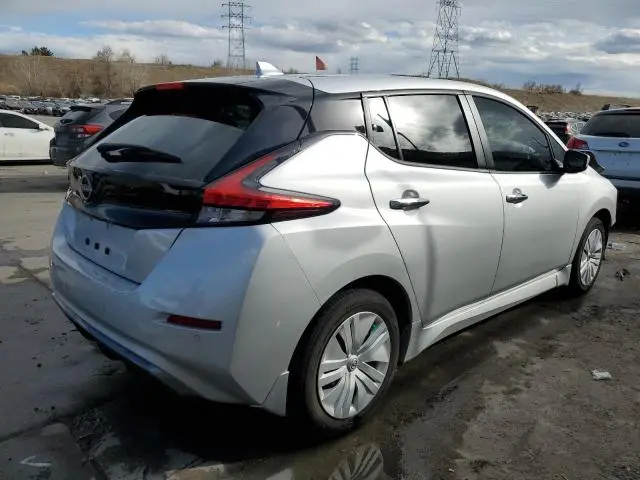2025 NISSAN LEAF S