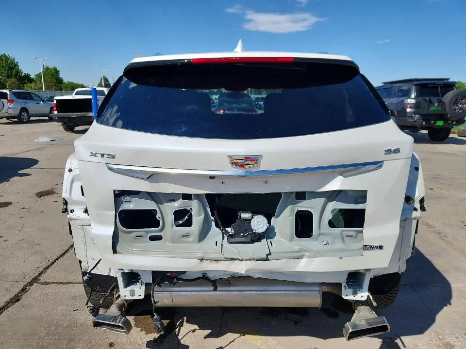 2019 CADILLAC XT5 LUXURY  