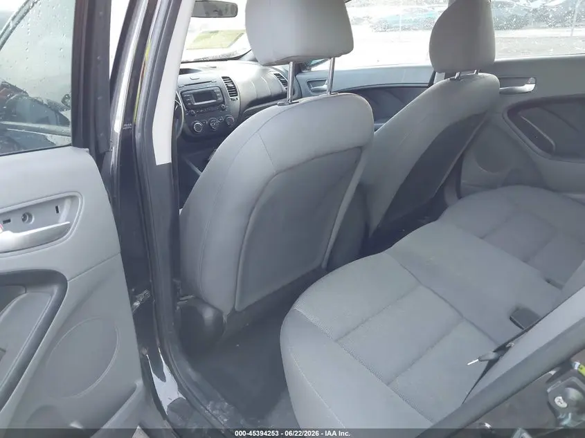 2017 KIA FORTE LX