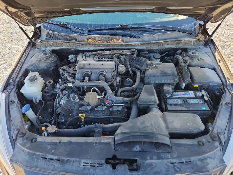 2014 KIA CADENZA PREMIUM  