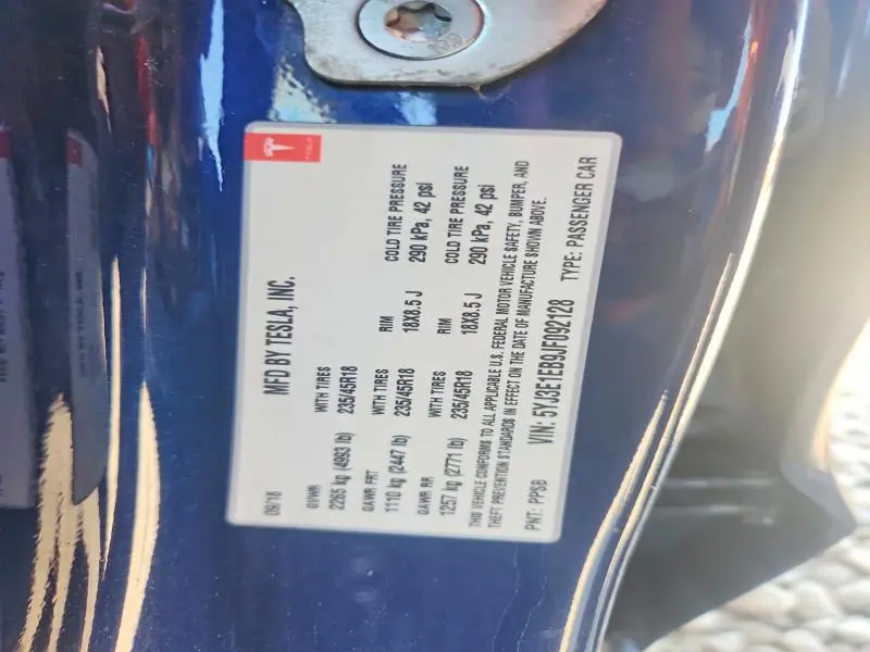 2018 TESLA MODEL 3   