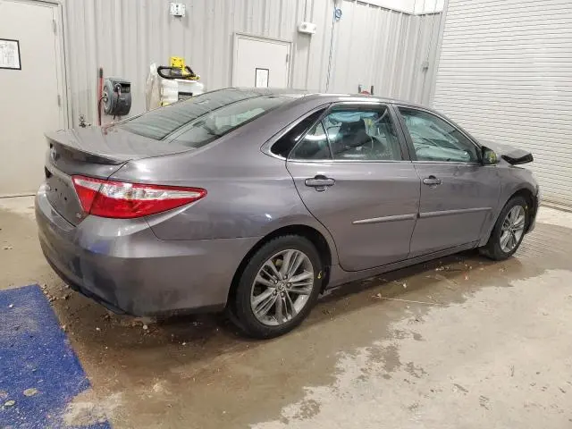 2016 TOYOTA CAMRY LE  