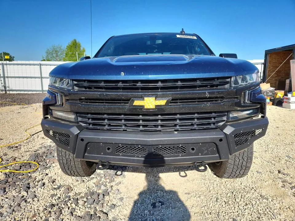 2020 CHEVROLET SILVERADO K1500 LT  