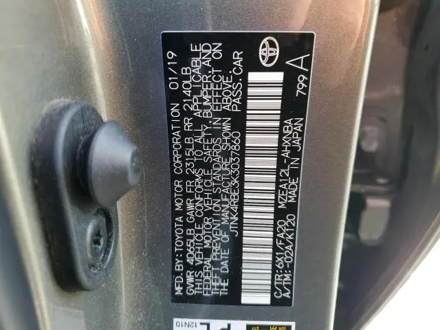 2019 TOYOTA COROLLA SE  