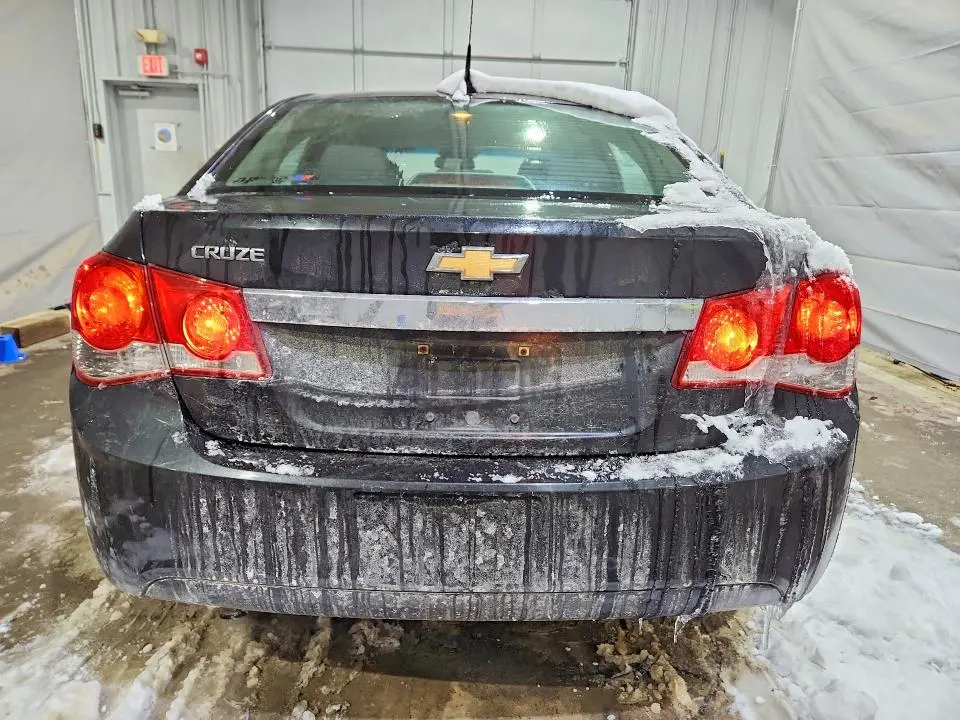 2011 CHEVROLET CRUZE LS  