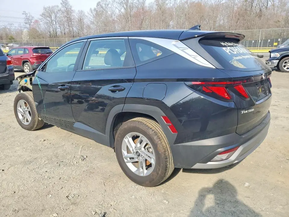 2025 HYUNDAI TUCSON SE  