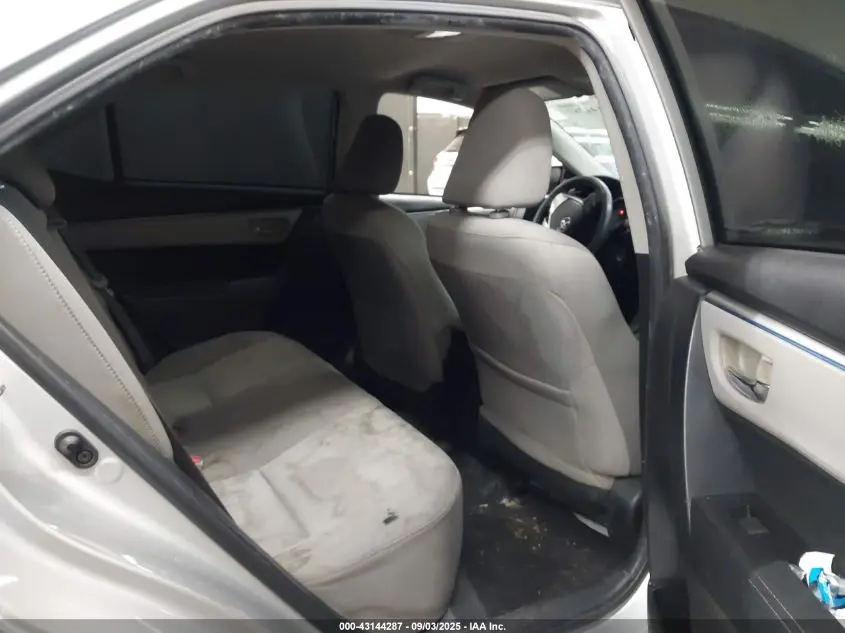 2015 TOYOTA COROLLA LE