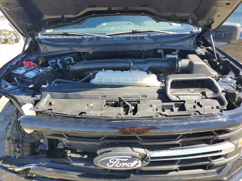 2024 FORD F150 XLT  