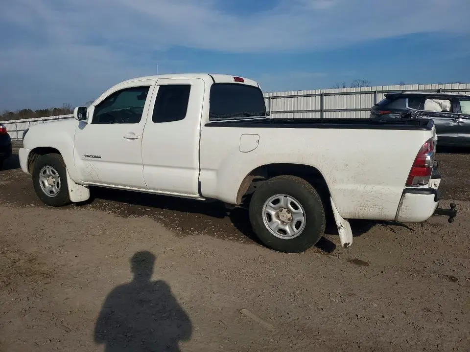 2011 TOYOTA TACOMA BASE  
