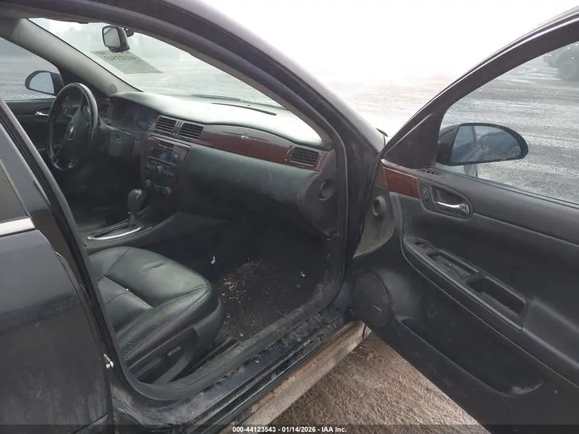 2011 CHEVROLET IMPALA LT