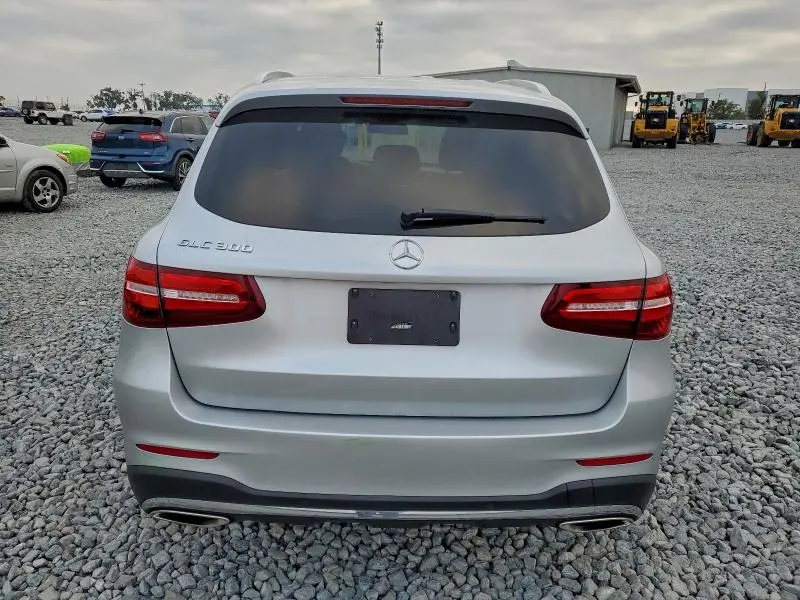 2018 MERCEDES-BENZ GLC 300  