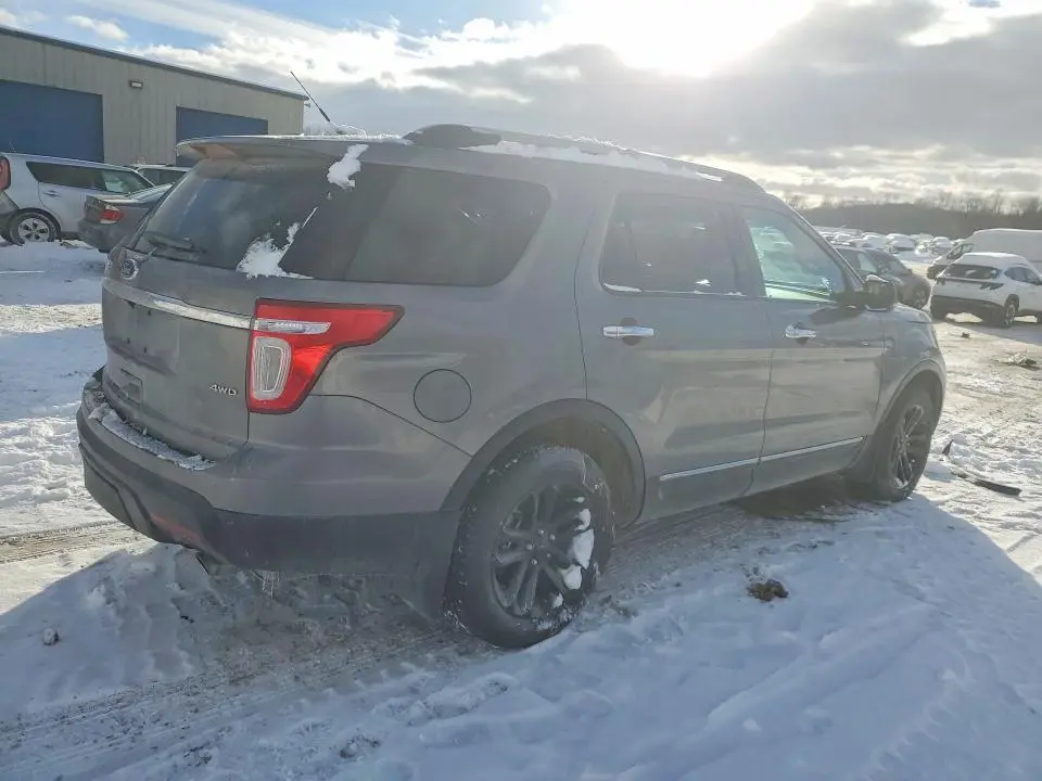 2012 FORD EXPLORER XLT  
