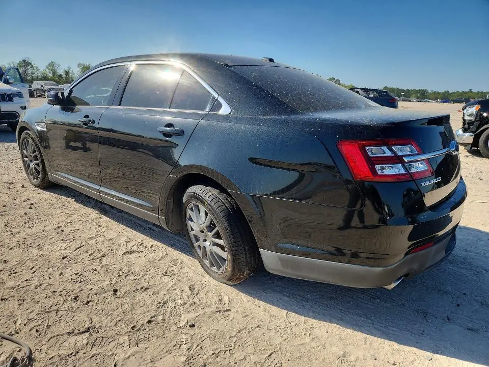 2015 FORD TAURUS SEL  