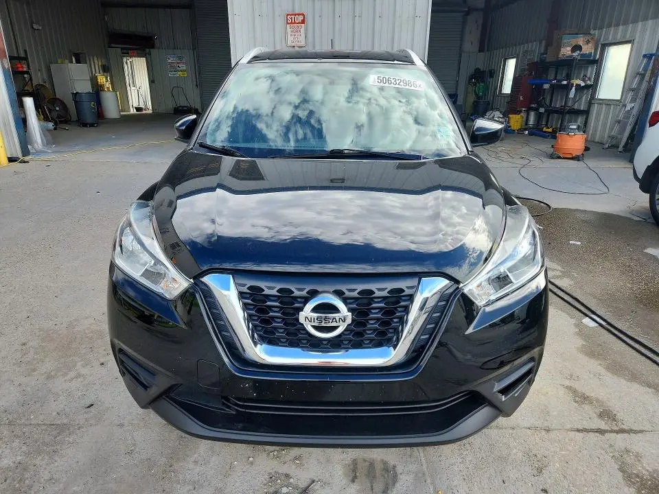 2019 NISSAN KICKS SV  