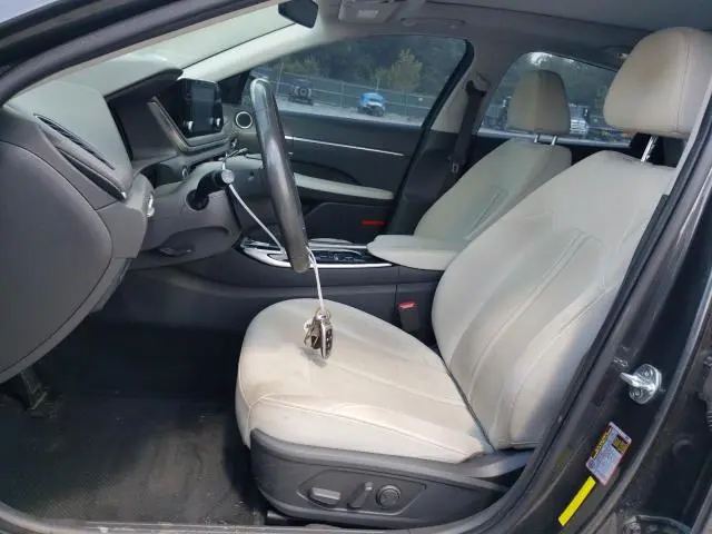 2022 HYUNDAI SONATA SEL  