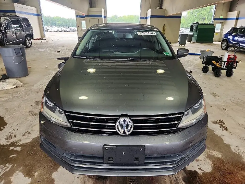 2018 VOLKSWAGEN JETTA SE  