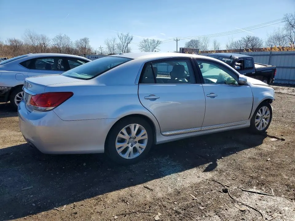 2012 TOYOTA AVALON BASE  