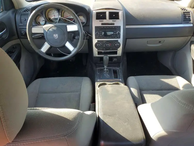 2010 DODGE CHARGER SXT  