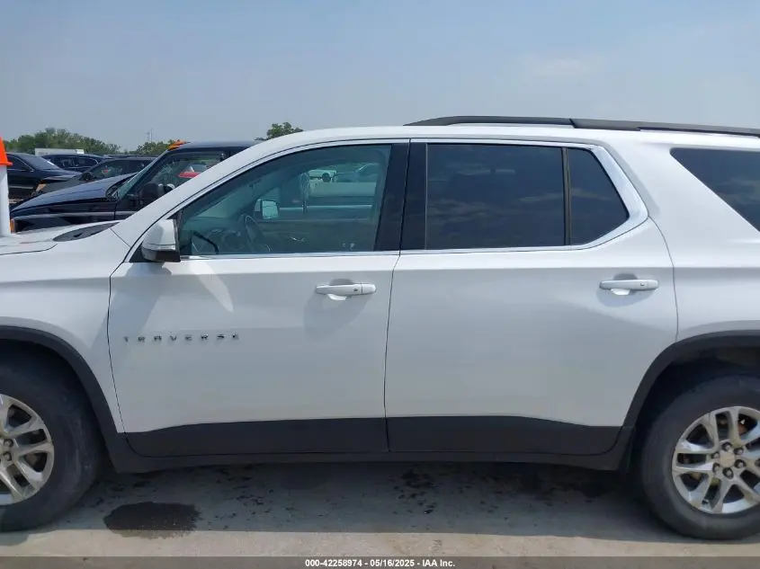 2021 CHEVROLET TRAVERSE FWD LT CLOTH