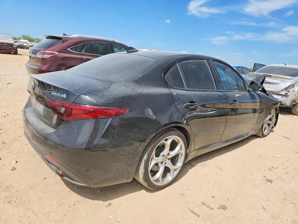 2018 ALFA ROMEO GIULIA TI  