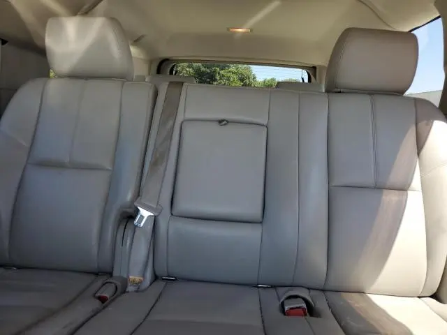 2013 CHEVROLET SUBURBAN