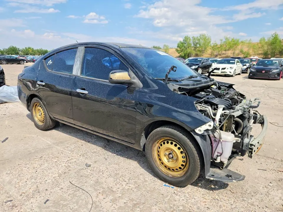 2013 NISSAN VERSA 1.6 S  