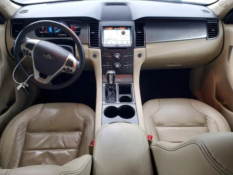 2019 FORD TAURUS SEL  
