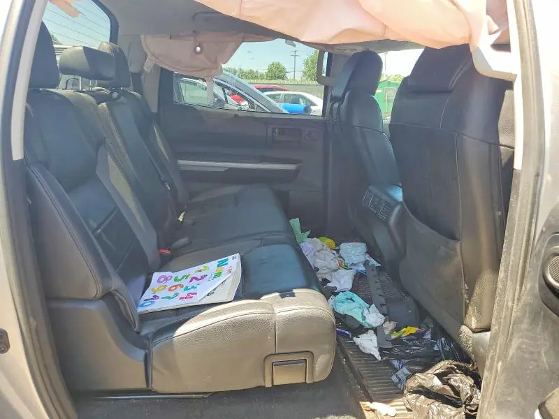 2018 TOYOTA TUNDRA CREWMAX LIMITED  