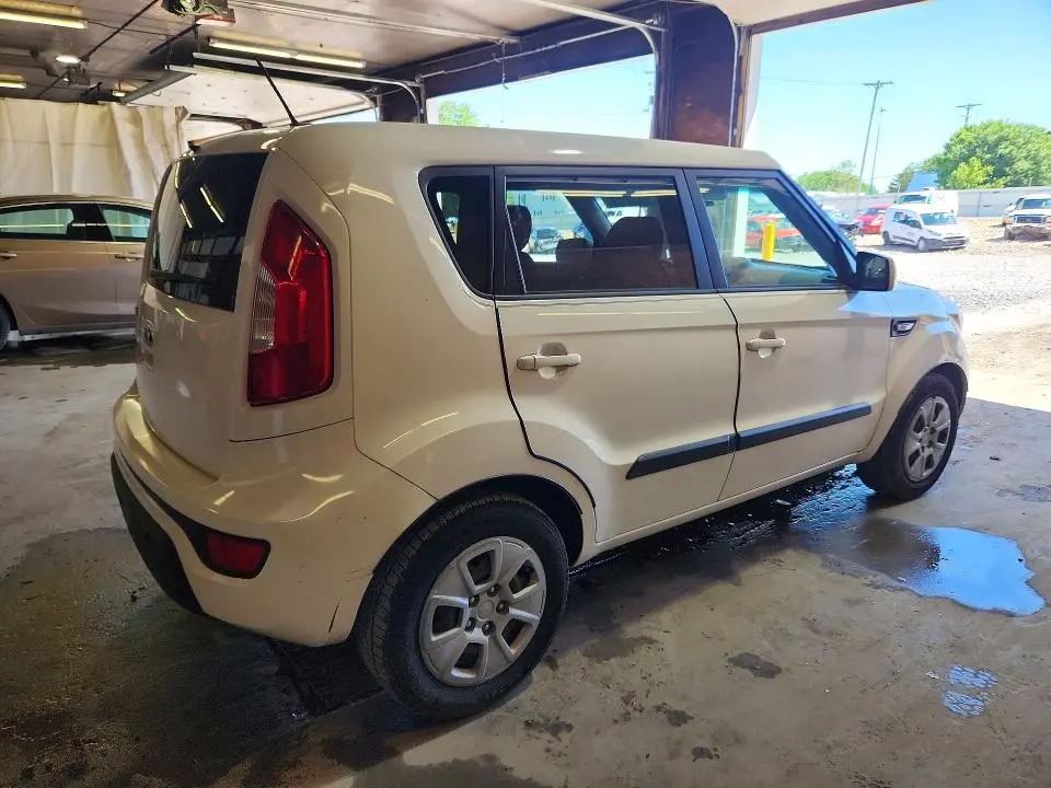 2013 KIA SOUL BASE  