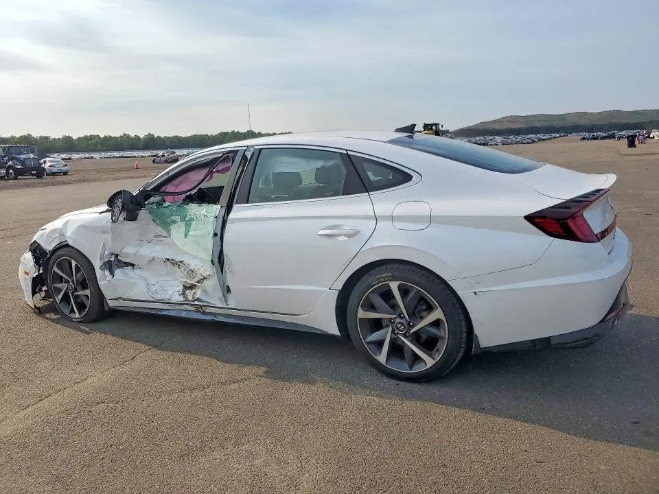 2021 HYUNDAI SONATA SEL PLUS  