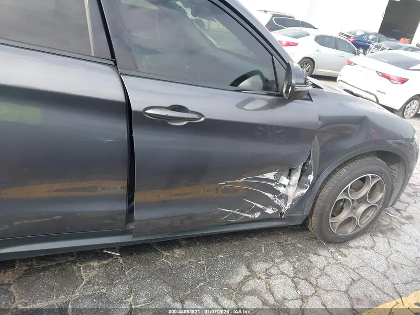 2018 ALFA ROMEO STELVIO SPORT AWD
